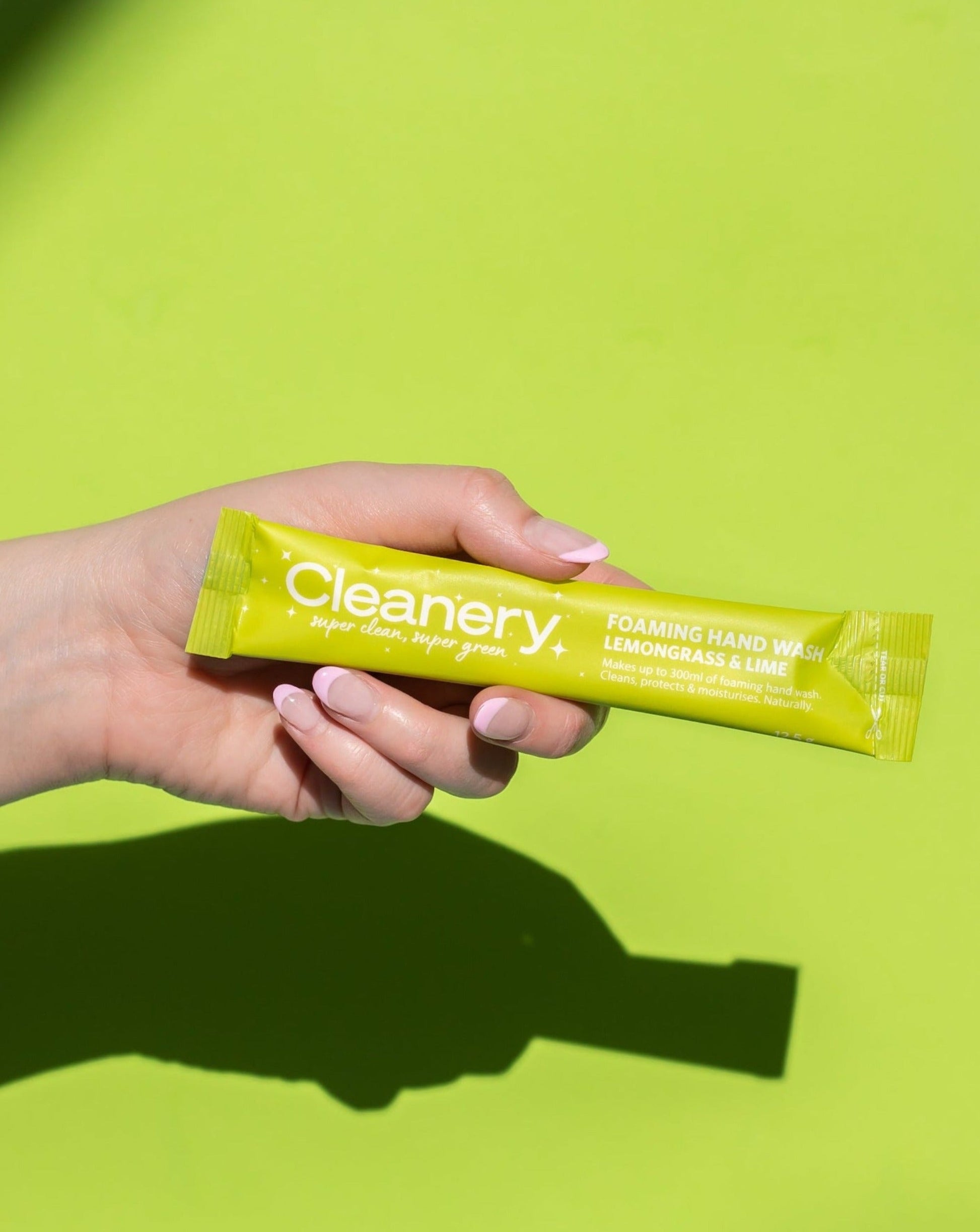 Lemongrass and lime foaming hand wash sachet from Cleanery